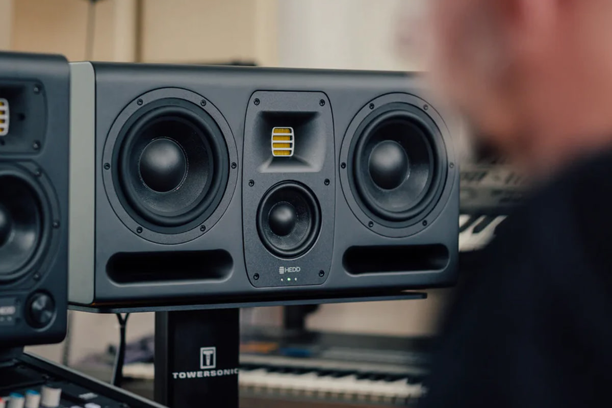 HEDD AUDIO benefit from the 5 year warranty
